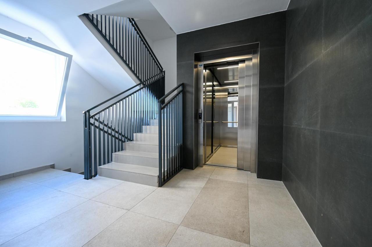 Apartman Lovre Zadar Extérieur photo