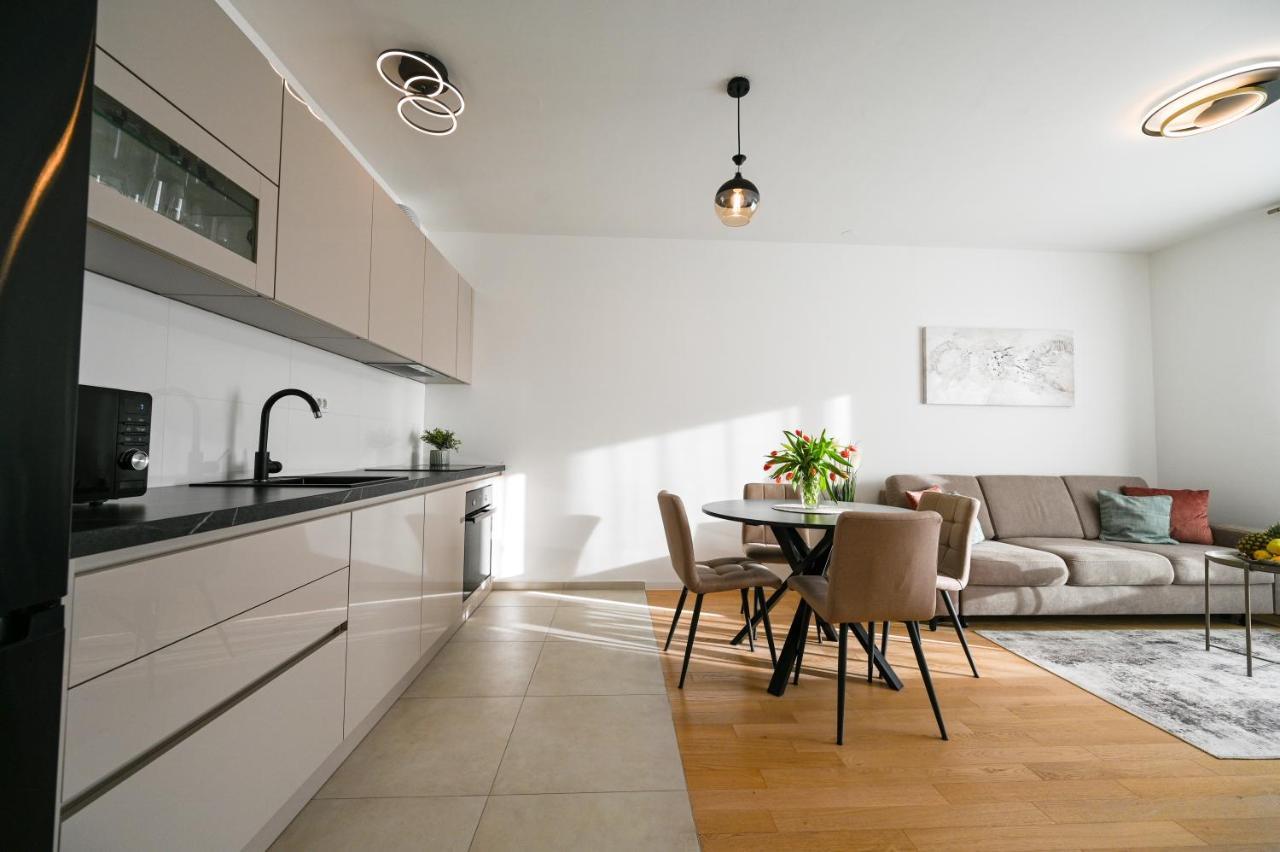 Apartman Lovre Zadar Extérieur photo